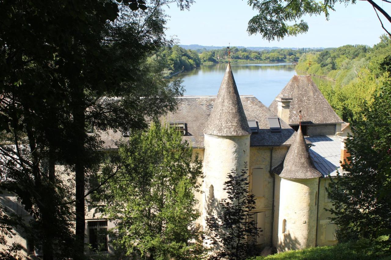 Château de Courtebotte Saint-Jean-de-Blaignac Exterior foto